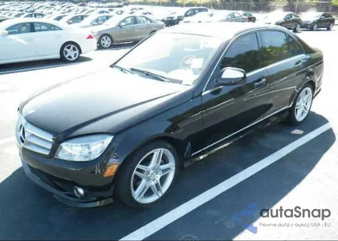 2009 Mercedes-Benz C300 из США, поврежденный, VIN WDDGF54X59F267040